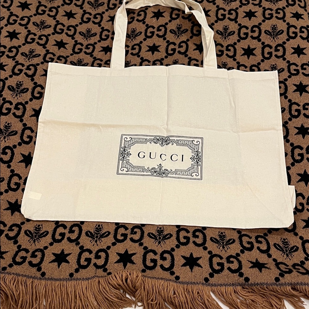 Gucci Beige Canvas Tote Bag